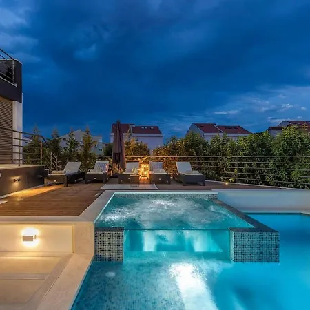 Bonavia Будинок відпочинку Задар